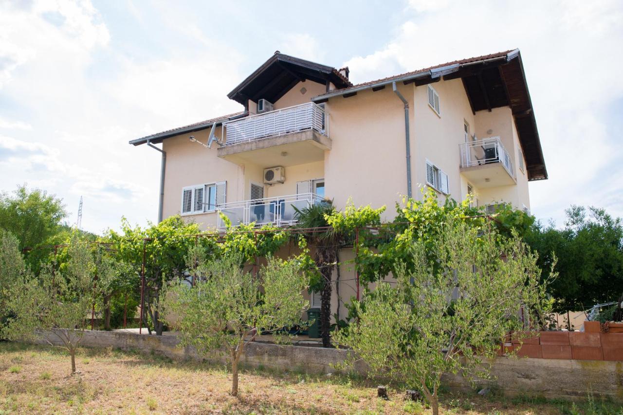 Apartment Dalmatien Raslina ภายนอก รูปภาพ