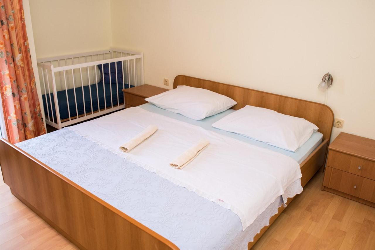 Apartment Dalmatien Raslina ภายนอก รูปภาพ