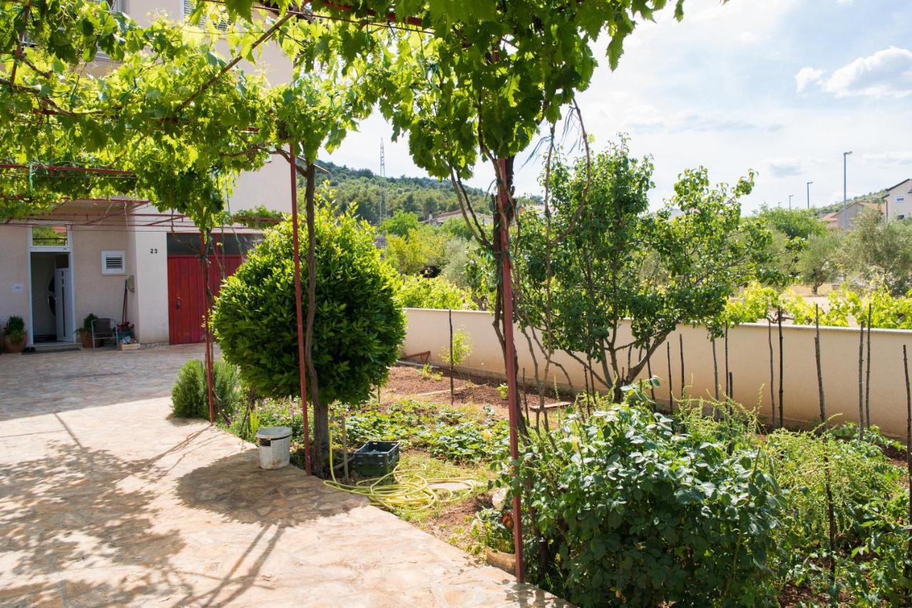 Apartment Dalmatien Raslina ภายนอก รูปภาพ