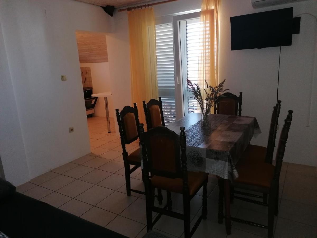 Apartment Dalmatien Raslina ภายนอก รูปภาพ
